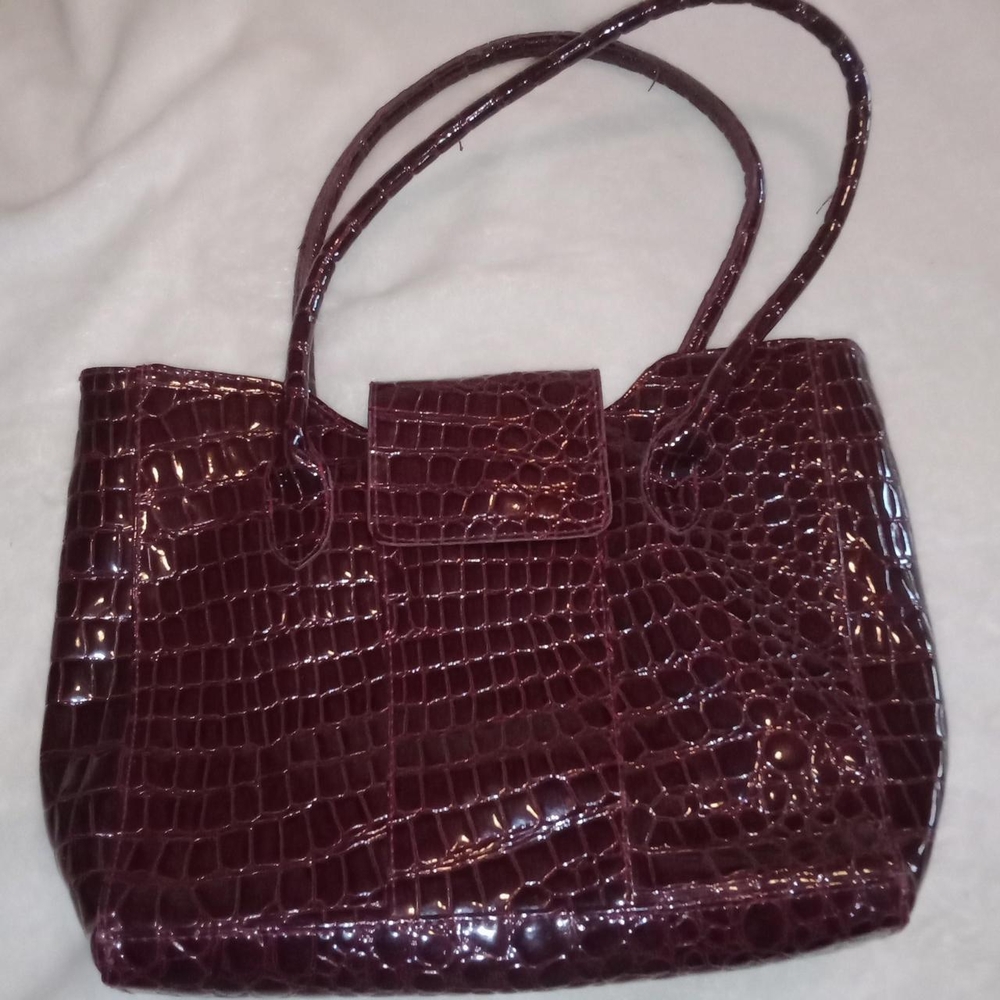 Elegant Burgundy Crocodile-Embossed Tote Bag